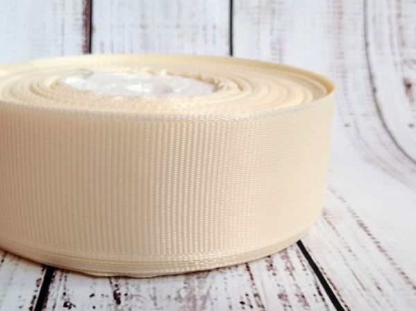 Стрічка репсова 25 мм №181 Кремовий 18 м